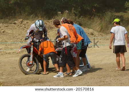 KISHINEV - AUGUST 17: Sportsman in the Extreme Motocross Event, stage of the European Championship, august 17, 2008 in Kishinev, Moldova.