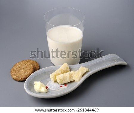 Breakfast with milk and cheese