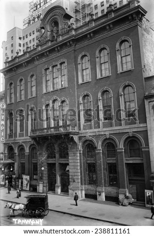 New York City. Tammany Hall, home of the Democratic Party political machine that controlled New York City politics and graft from the 1790s-1930s. New York City, photo ca. 1900.