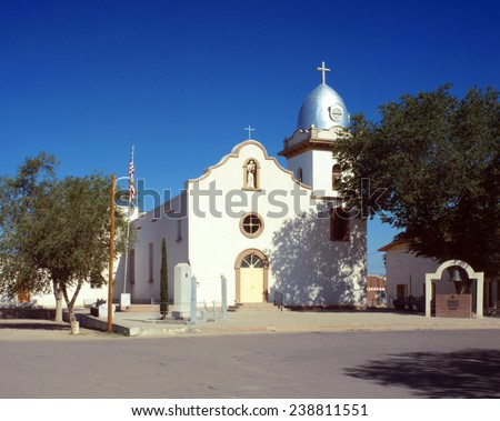 Ysleta Mission. La Mision de Corpus Christi de San Antonio de la Ysleta del Sur, El Paso, Texas. 1960s