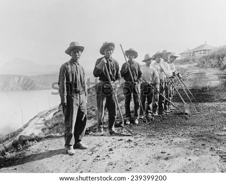 Arizona\'s Salt River Project involved the construction of a system of canals to deliver water throughout the river valley. Apache Indian laborers for the project in Roosevelt, Arizona.