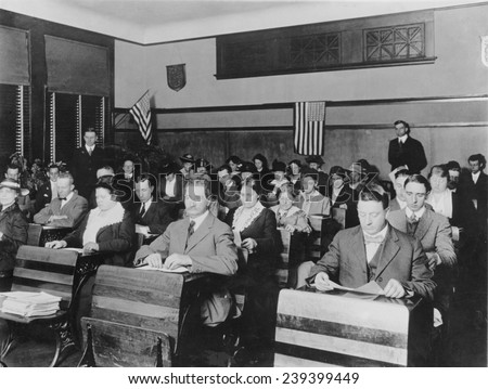 Department of Labor naturalization class teaching immigrants English and US political culture in 1920.