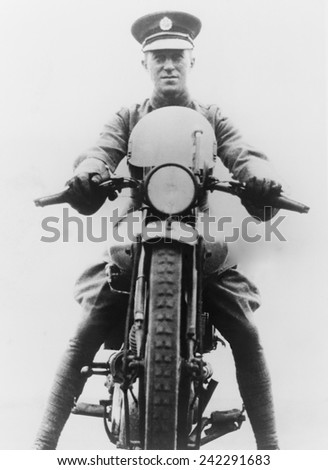 T. E. Lawrence (1888-1935) was an enthusiastic motorcyclist and died from injuries of a motorcycle accident in 1935.