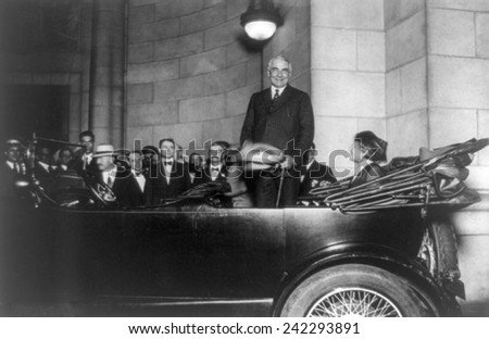 Senator Warren Harding, Republican candidate for President, arriving at Washington\'s Union Station on October 25, 1920. Harding won the election with 60% of the popular vote.