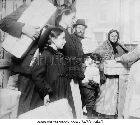 Passover matzo were given to poor Jewish people in New York City. Jewish communities established mutual-aid societies to aid the poor in their neighborhoods. April 1908