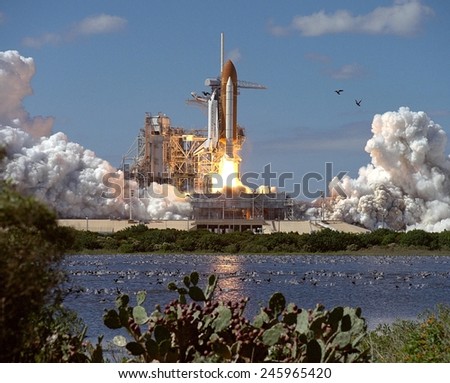 Launch of Atlantis, the 66th space shuttle mission. It was a scientific mission to study human impact on the Earth\'s changing environment. June 21,1993.