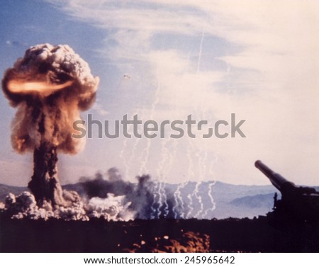 The GRABLE Shot used a 280mm artillery gun to fire a 15 kiloton nuclear shell. 12 officers were only 1,830 meters, and another 590 soldiers were 3,660 meters from ground zero. May 25, 1953.