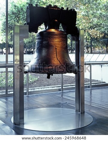 The Liberty Bell, on display at Independence National Historical Park, in Philadelphia. Photo ca. 2000.
