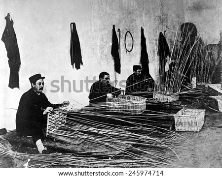 French soldiers blinded during WWI learning to make baskets. 1914-1918.
