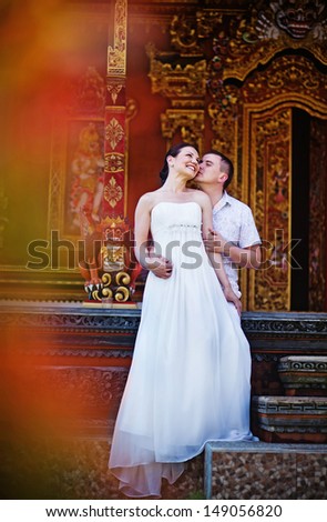wedding in traditional temple in bali