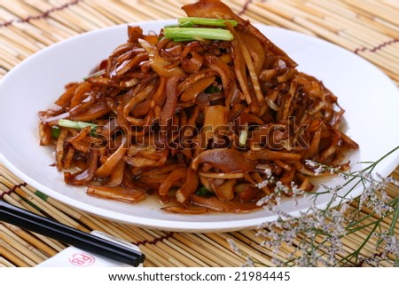 Delicious Chinese food-fried Shredded potatoes