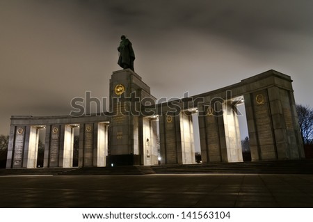 Soviet War Memorial in Berlin Tiergarten honoring Soviet Soldiers fighting Fascism.
