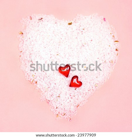 Heart from mixed kinds of bath salts