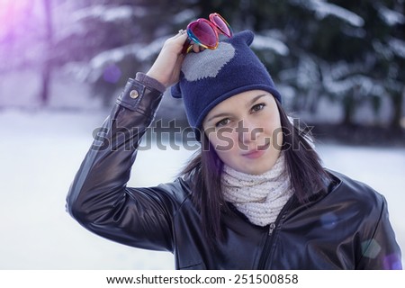 Beautiful young woman outdoor winter portrait / Just funny things / Beautiful young woman outdoor winter portrait