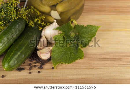 Preparation of cucumbers for salting in house conditions