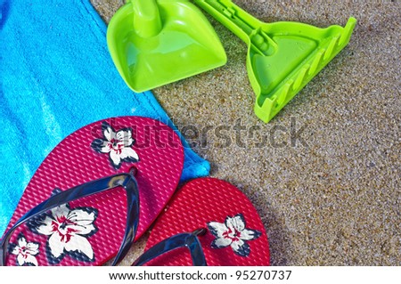 Some beach objects in the sand with great colors