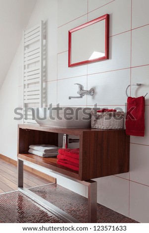Ruby house - Contemporary ceramic wash basin in bathroom, modern interior