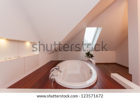 Ruby house - Drop in bath in bathroom in the attic