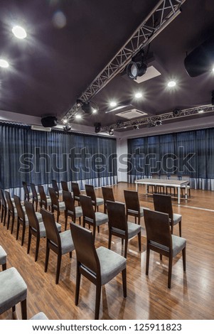 Woodland hotel - Interior of conference room with sittings