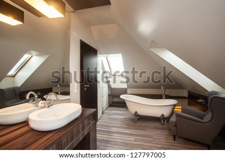 Country Home - Bathroom On The Attic With Wooden Floor