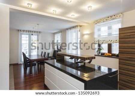 Grand Design - Modern Kitchen Interior
