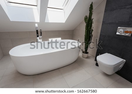 Urban Apartment - Modern Luxury Oval Bath In Bathroom