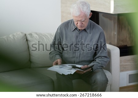 Horizontal view of elder man in bankrupt