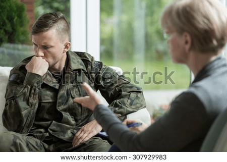 War veteran talking about problems during therapy