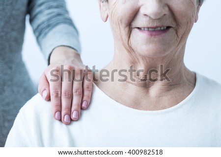 Image of senior with positive attitude during therapy