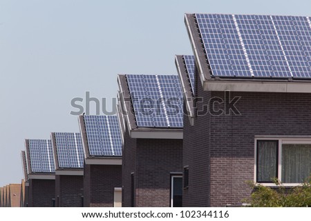 New family homes with solar panels