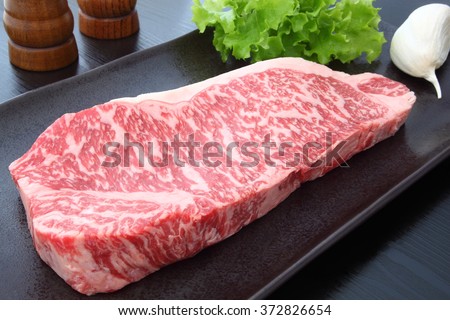 Kobe beef with garlic,salt and pepper/Kobe beef