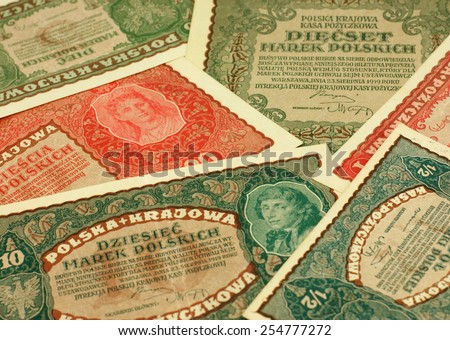 Old Polish notes (1919). Translation of the text on the bill: \'The one who falsifies official notes can be punished\'.