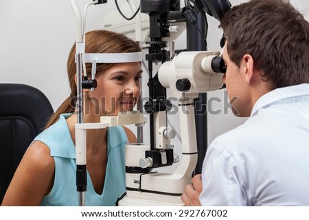 Ophthalmologist doing studies