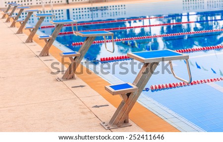 stand for jump in the swimming pool