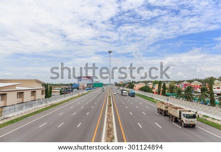 CHONBURI-JULY,29: The Motorway Rest Area where located middle way to Pattaya town. It is the main way to go to the east province that are crowned by cars in holiday.THAILAND JULY,29 2015