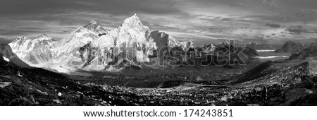 evening black and white panoramic view of Everest and Nuptse from Kala Patthar - trekking to Everest base camp - Nepal