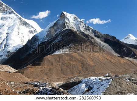 View of Island peak or Imja Tse,view point to mount Lhotse and Ama Dablam one of the best trekking peaks in Khumbu valley, Everest area, Solukhumbu, Sagarmatha national park, Nepal