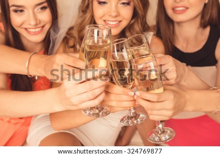 girls celebrating a bachelorette party of bride