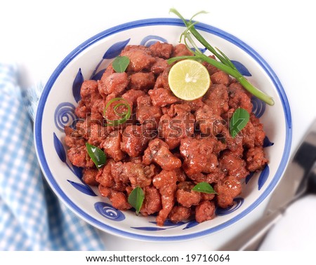 Fried chicken cubes for single serving