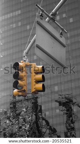 Traffic light at an intersection in new york
