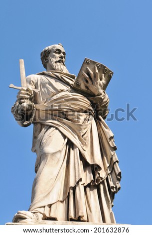 Architectural detail of Roman statue in Vatican, Rome