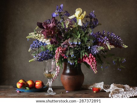 Still life with a bouquet and nekstarina