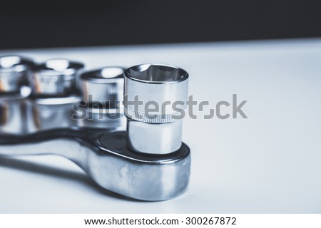 Socket wrench and sockets