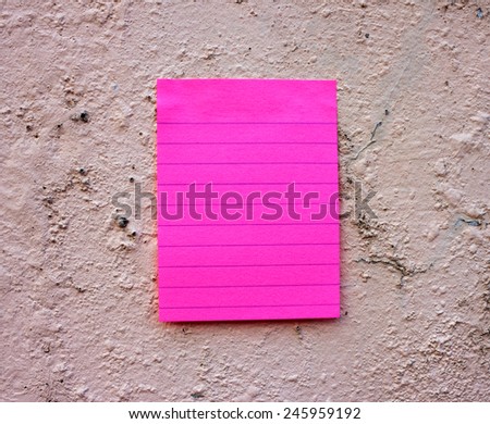 Note paper on wall, note paper with line on wall background