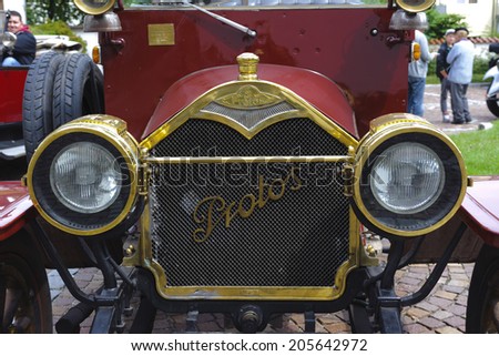 LANDSBERG, GERMANY - JULY 12, 2014: Public oldtimer rally in Bavarian city Landsberg for at least 80 years old veteran cars with a front view of Protos F32, built at year 1909