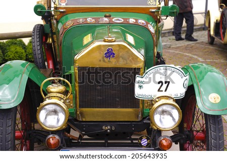 LANDSBERG, GERMANY - JULY 12, 2014: Public oldtimer rally in Bavarian city Landsberg for at least 80 years old veteran cars with a front view of Swift 7HP Phaeton, built at year 1914