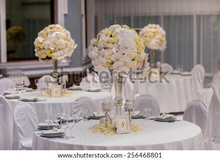 wedding party table decorations