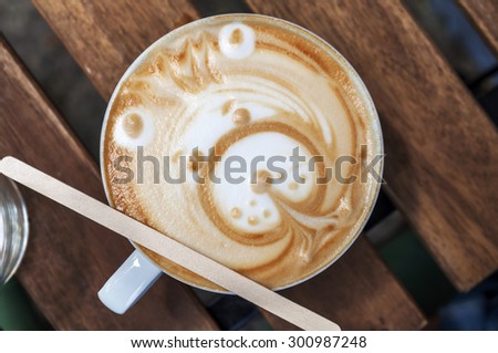 Late Art made in coffee shop, beautiful happy bear