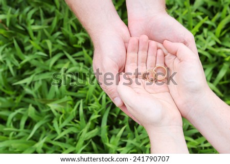 Cupped Natural Hands - Couple