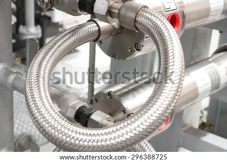 Stainless flex hose connect to ball valve